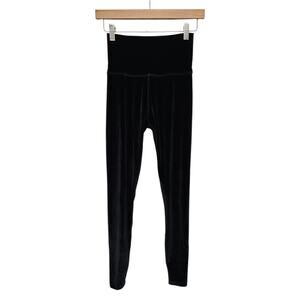 Beyond Yoga Women's Black Velvet Velour High Waisted‎ Athletic Leggings Size XS